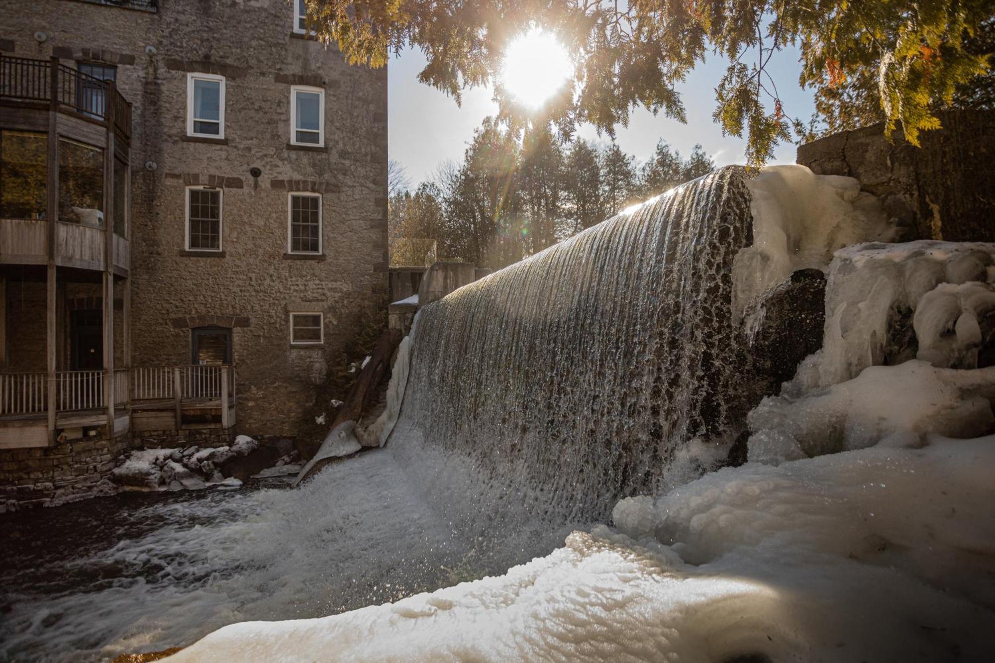 Millcroft Inn & Spa Village Of Alton Esterno foto